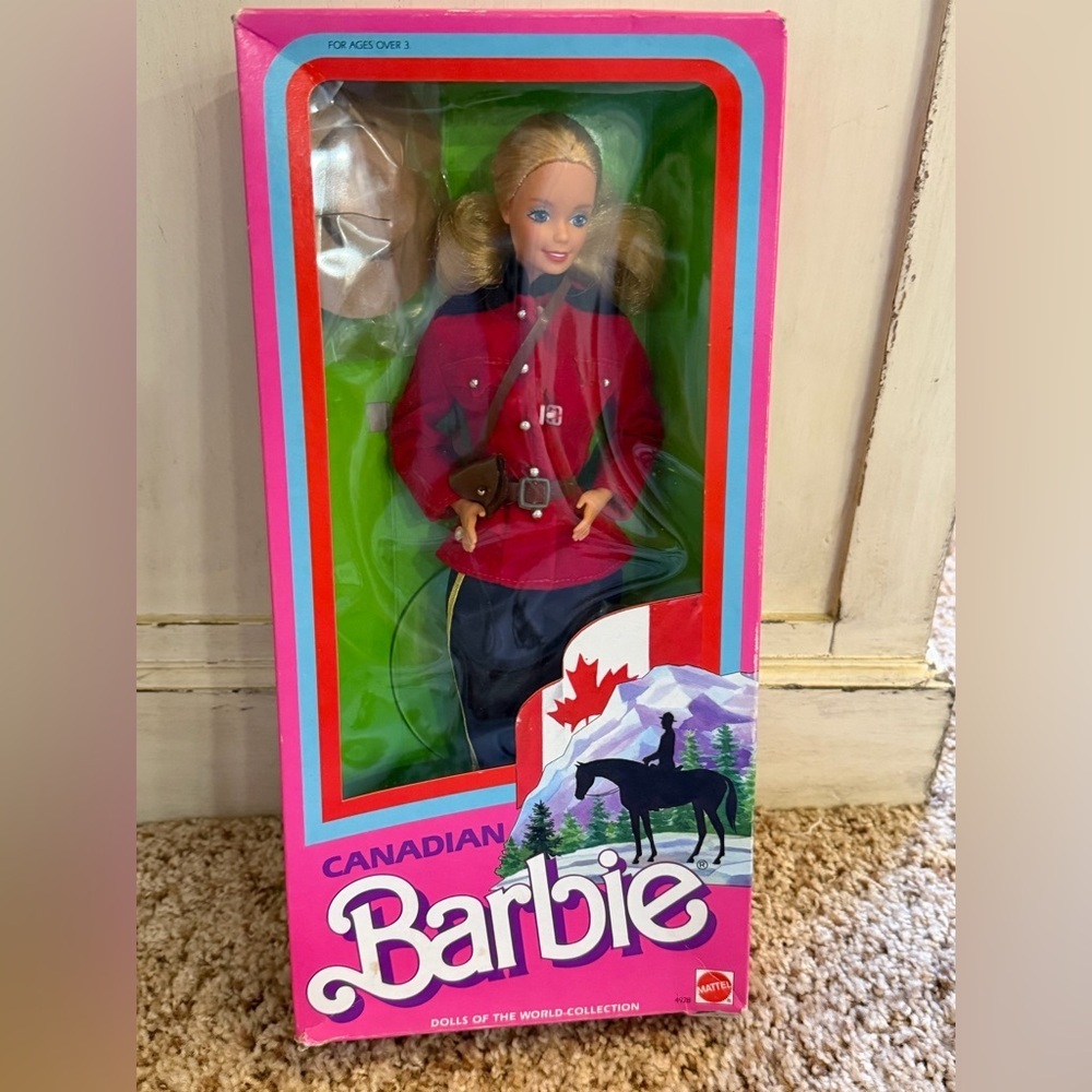 NIB new Barbie Canadian Mountie Dolls of the world Red Jacket 1987 pink box
